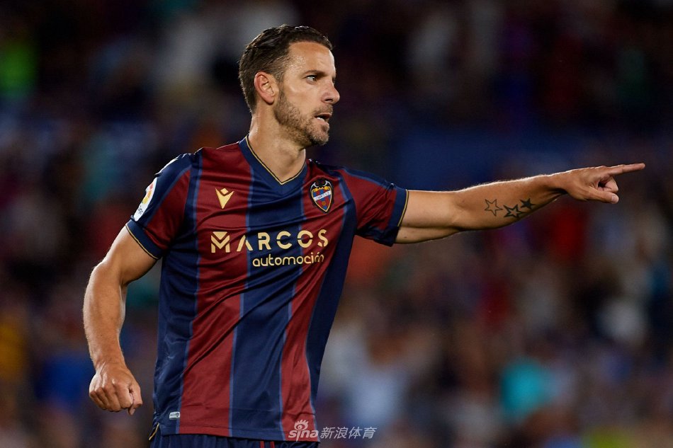 夺都十分关 夺都十分关