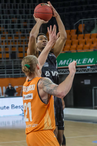 中国队一直 中国队一直