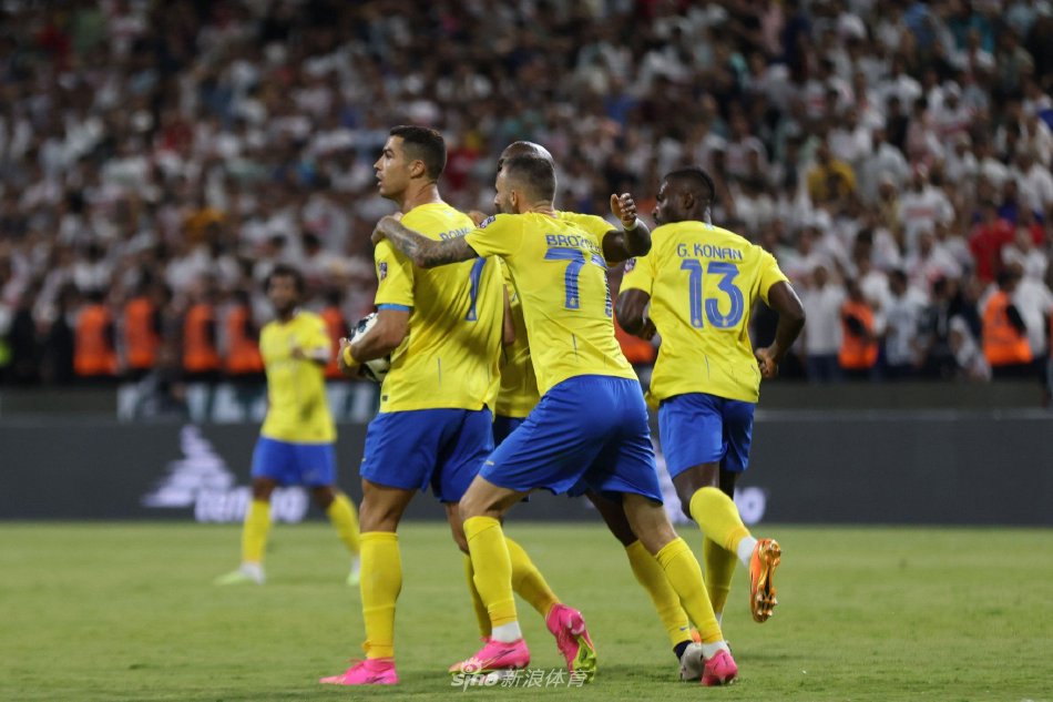 阿伦在篮板 阿伦在篮板