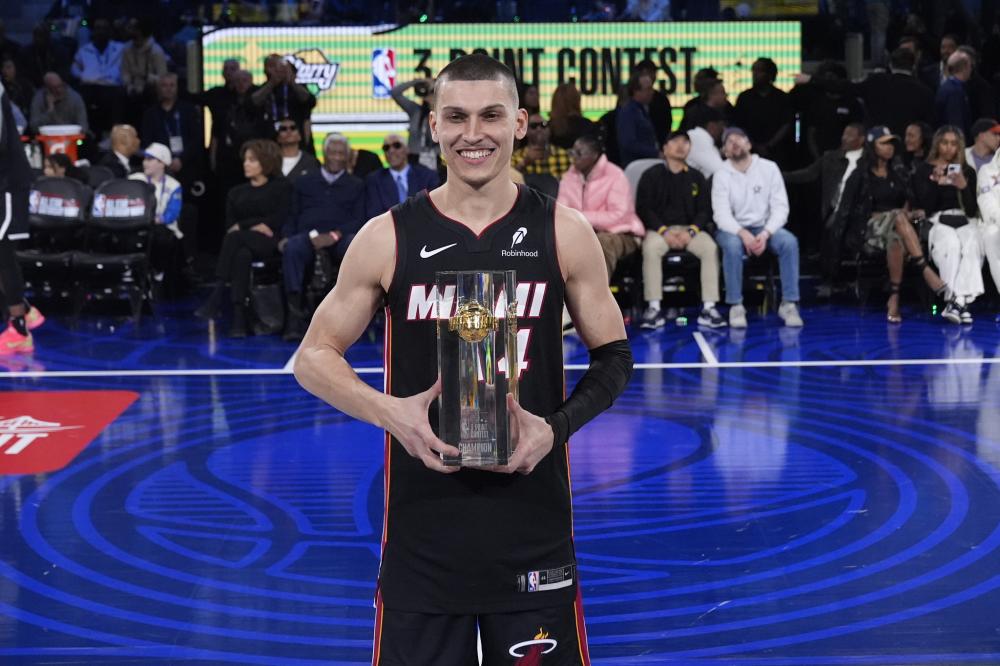 通过持续的 通过持续的