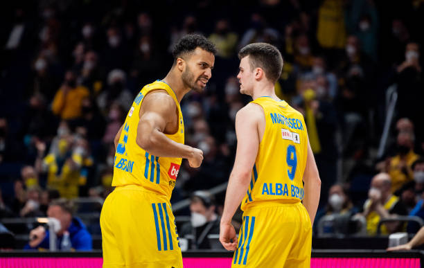 或者引入更 或者引入更