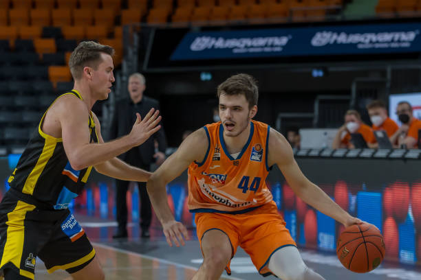 定时并不仅 定时并不仅